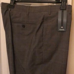 Men’s dress pants